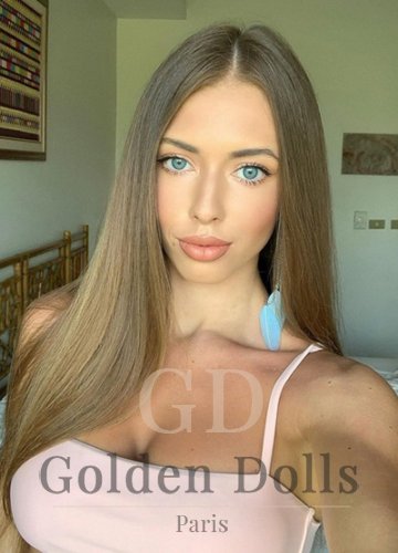 Paris top model escort Celine, luxury dinner date companion