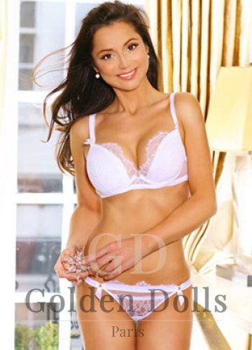 Luxury GFE companion in Paris