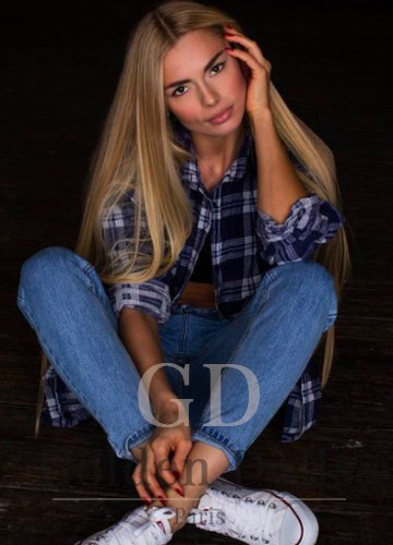 Marina high class Paris escorts