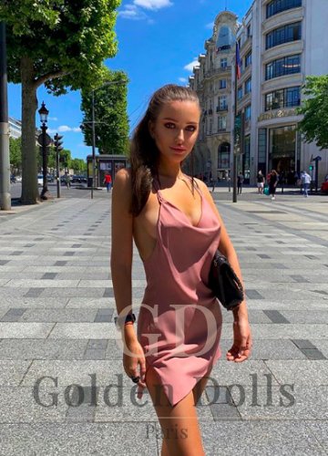 Paris high end escorts Sandra
