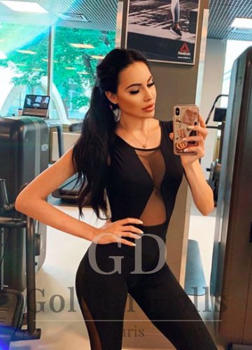 Elite gfe escort Paris